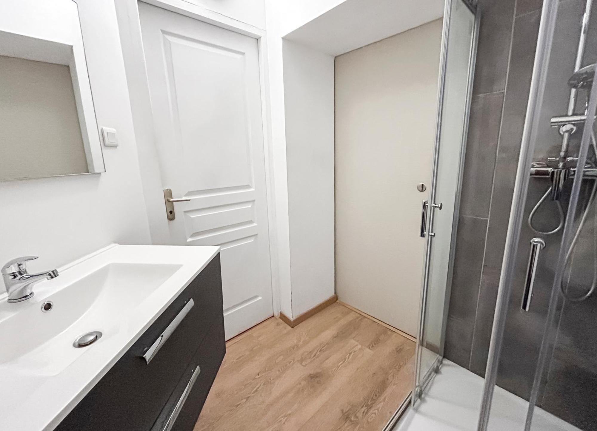 002-T2 Cosy 2 A 4 Pers Lumineux Wifi & Parking Apartment Audincourt Exterior photo