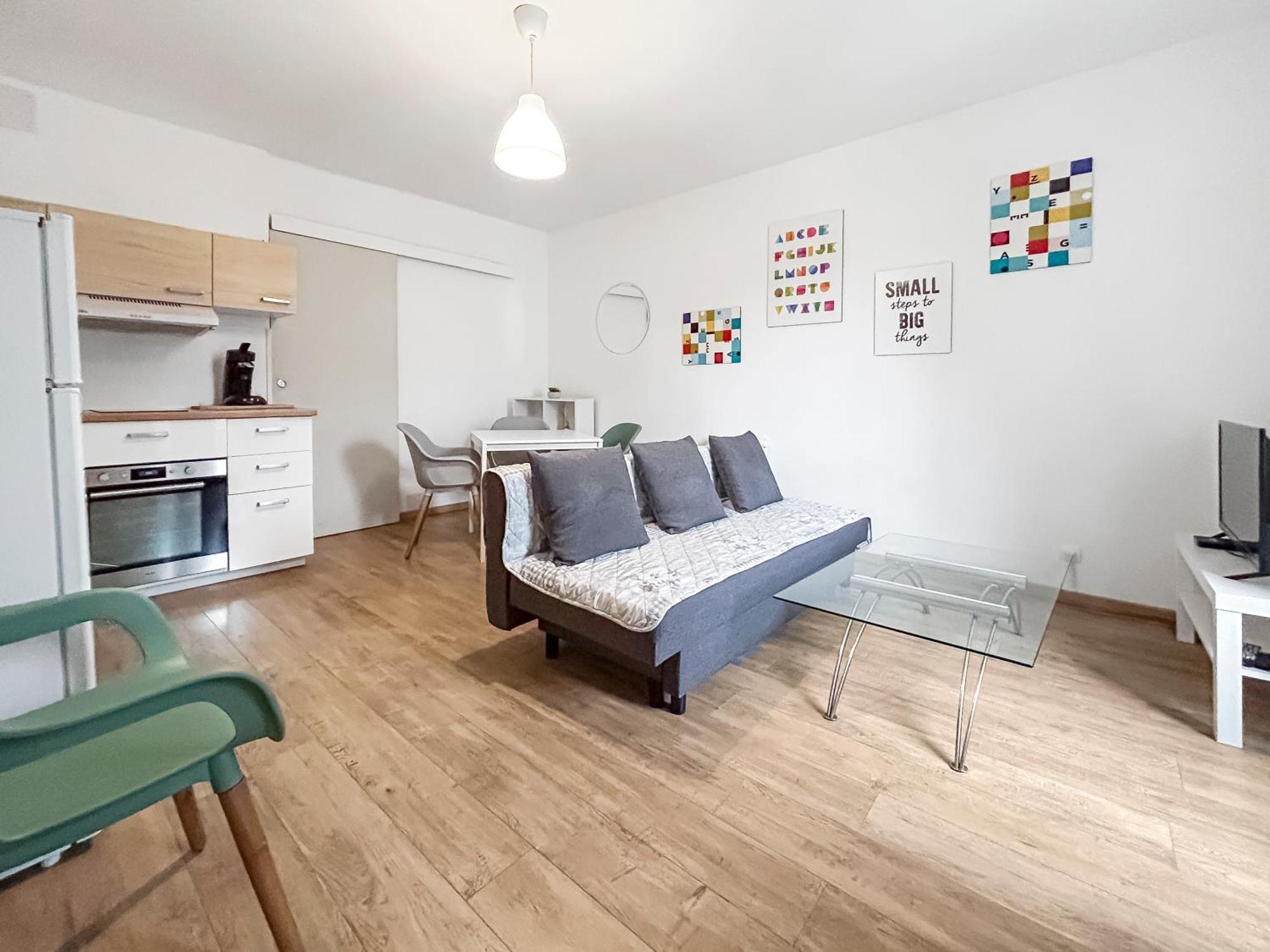 002-T2 Cosy 2 A 4 Pers Lumineux Wifi & Parking Apartment Audincourt Exterior photo